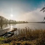 Feriehus Luxus-see-domizil Mit Sauna, Kamin Und Boot-130 Qm Fuer 6 Personen Krakow am See