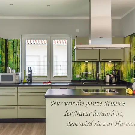 Casa de Férias Luxus-see-domizil Mit Sauna, Kamin Und Boot-130 Qm Fuer 6 Personen *