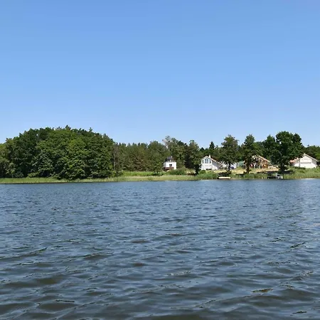 Casa de Férias Luxus-see-domizil Mit Sauna, Kamin Und Boot-130 Qm Fuer 6 Personen