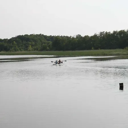 Luxus-see-domizil Mit Sauna, Kamin Und Boot-130 Qm Fuer 6 Personen